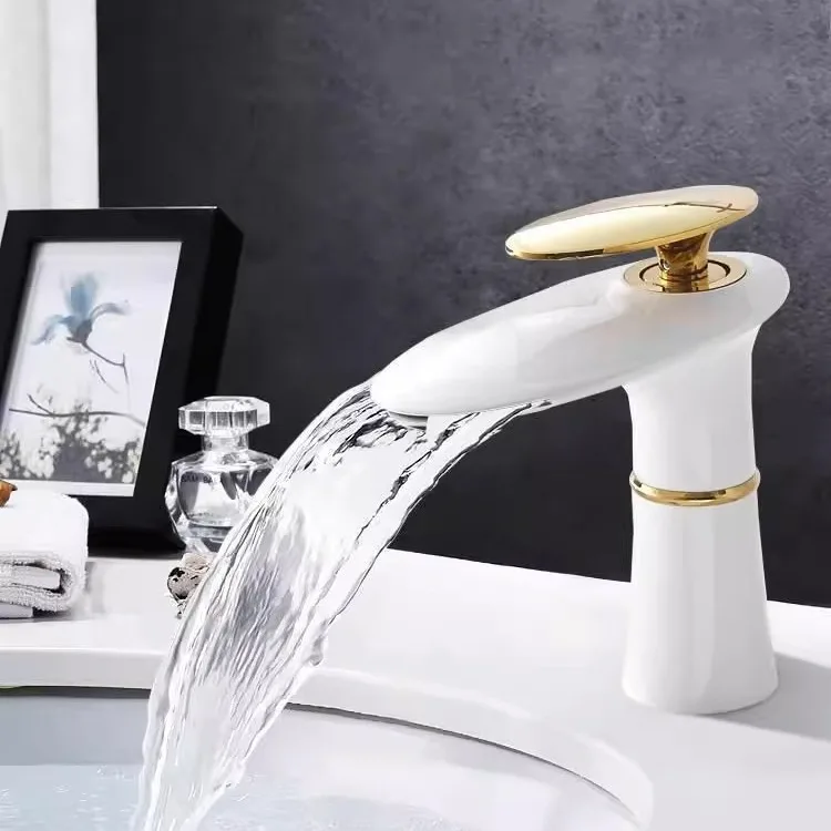 Wasserfall-Waschtischarmatur W – Home Hardware Bathroom Sinks Bewertung und Preis
