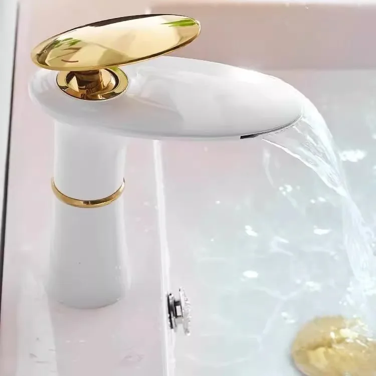 Wasserfall-Waschtischarmatur W – Home Hardware Bathroom Sinks Bewertung und Preis